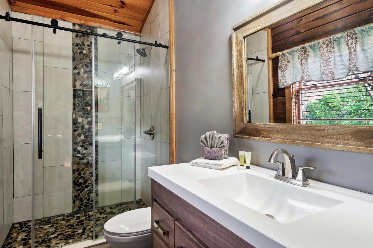 Love Shack Sevierville Luaran gambar