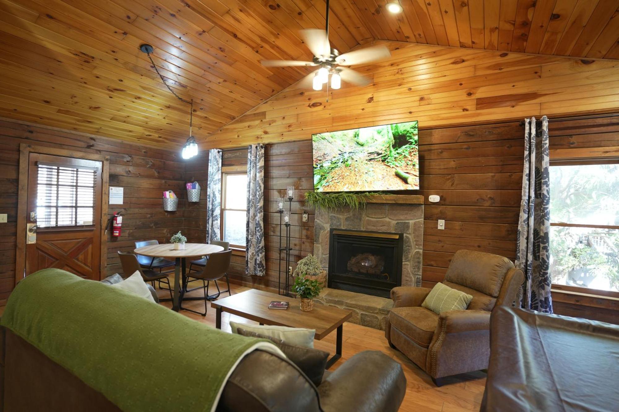 Love Shack Sevierville Luaran gambar